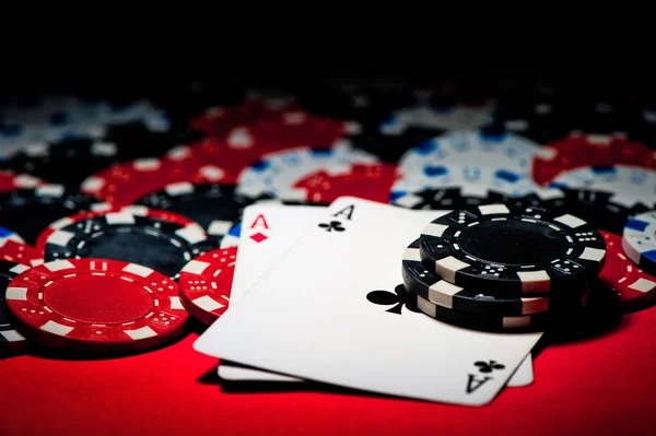 pejuang mobile app interface showing slot games and live casino options